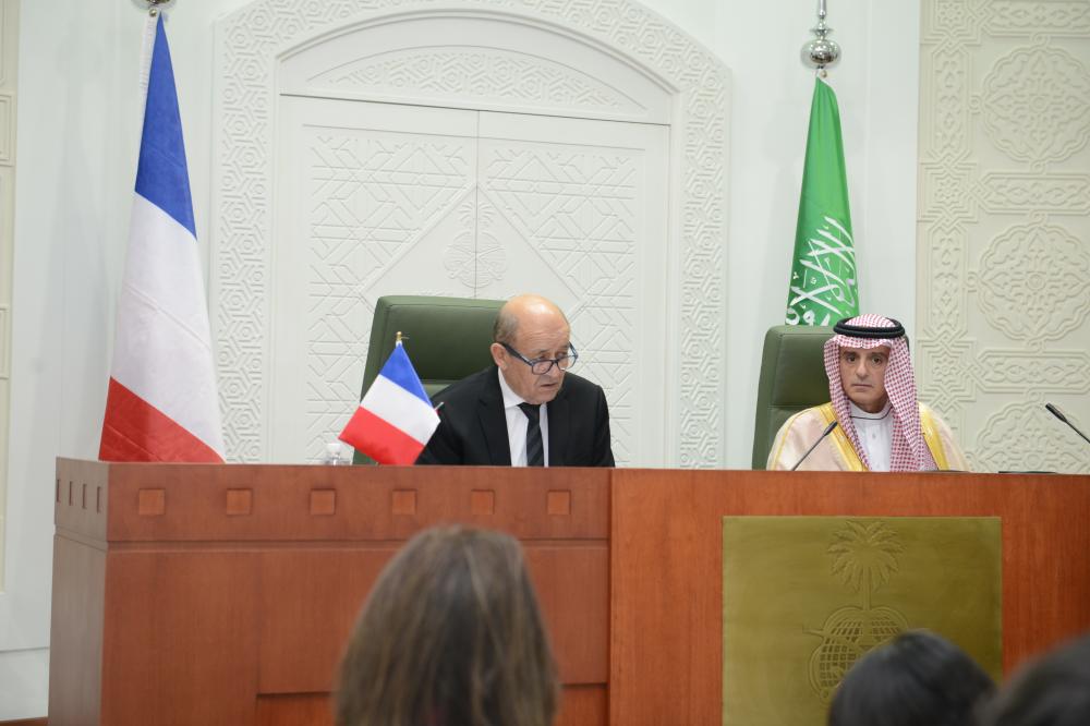 وزيرا الخارجية السعودي والفرنسي أثناء المؤتمر الصحفي. (تصوير: ماجد الدوسري)