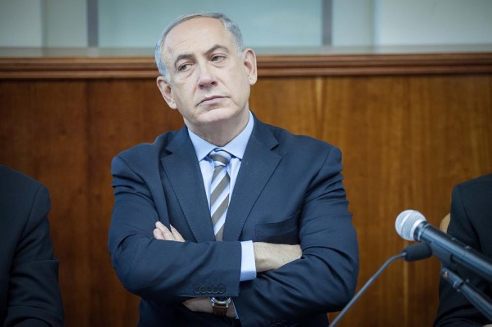 Prime Minister Binyamin Netanyahu at the weekly cabinet meeting. Photo by Emil Salman/POOL/FLASH90 