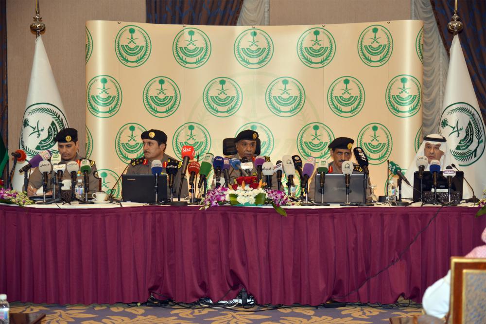 القيادات الأمنية خلال حديثها بالمؤتمر الصحفي. (تصوير: ماجد الدوسري)