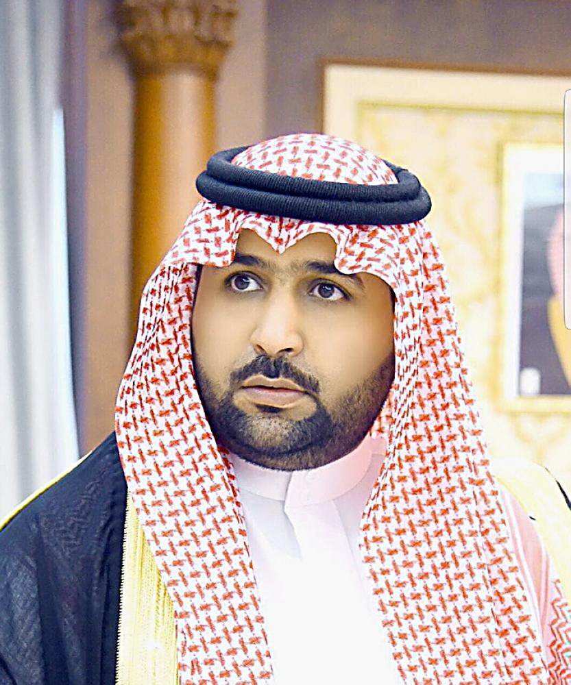 



الأمير محمد بن عبدالعزيز.