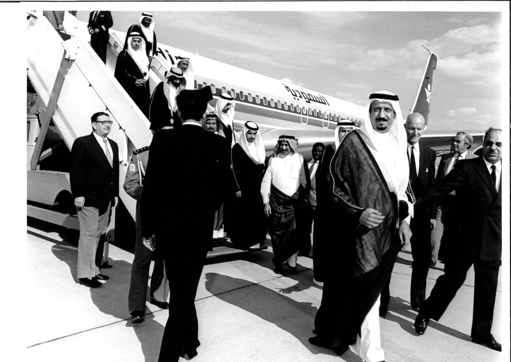 



عرف البريطانيون الملك سلمان مبكرا في المشهد السياسي عند زيارته لندن عام 1979.