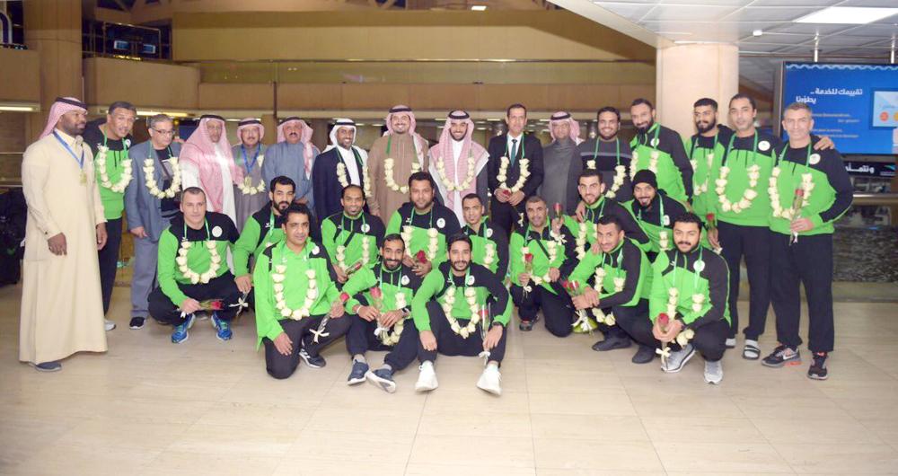 



بعثة المنتخب السعودي الأول لكرة اليد المتأهل لمونديال كأس العالم 2019