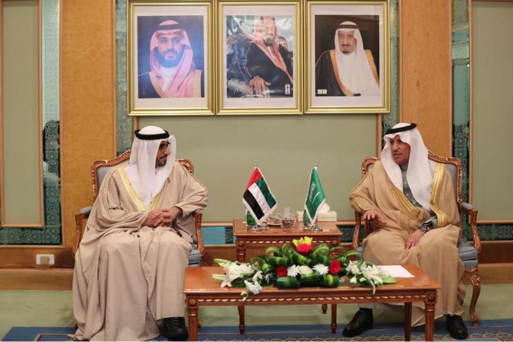 الغفيص يلتقي وزير الموارد البشرية الإماراتي 