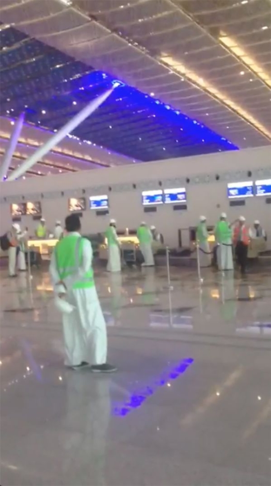 تجارب على منصات إنهاء إجراءات السفر بمطار جدة الجديد أخبار السعودية صحيفة عكاظ