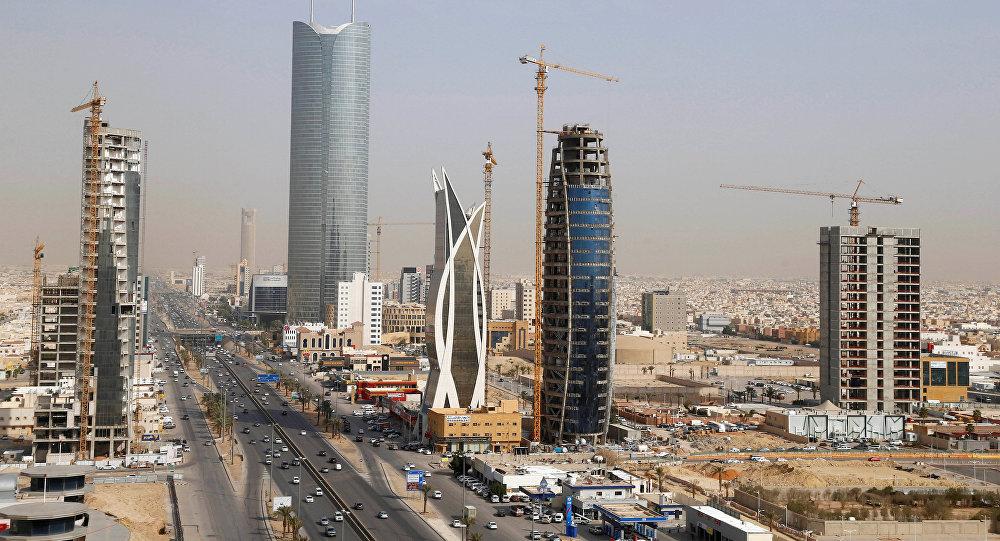 



تحسن النفط وخطوات الإصلاح أسهما إيجابيا في رفع توقعات النمو السعودي. 