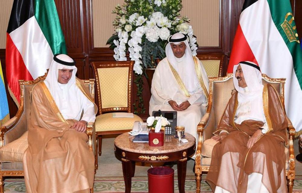 Minister of Foreign Affairs Adel Bin Ahmed Al-Jubeir and Kuwait's Deputy Premier and Foreign Minister Sheikh Sabah Al-Khalid Al-Sabah signed the minutes for establishing a coordination council between the Kingdom and Kuwait.