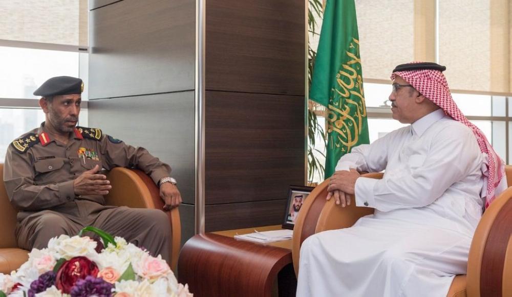 Abdullah bin Fahd Al-Hussein, President of the Saudi Press Agency (SPA) met at his office in Riyadh today (Wednesday) with the Director General of Civil Defense Brig. 