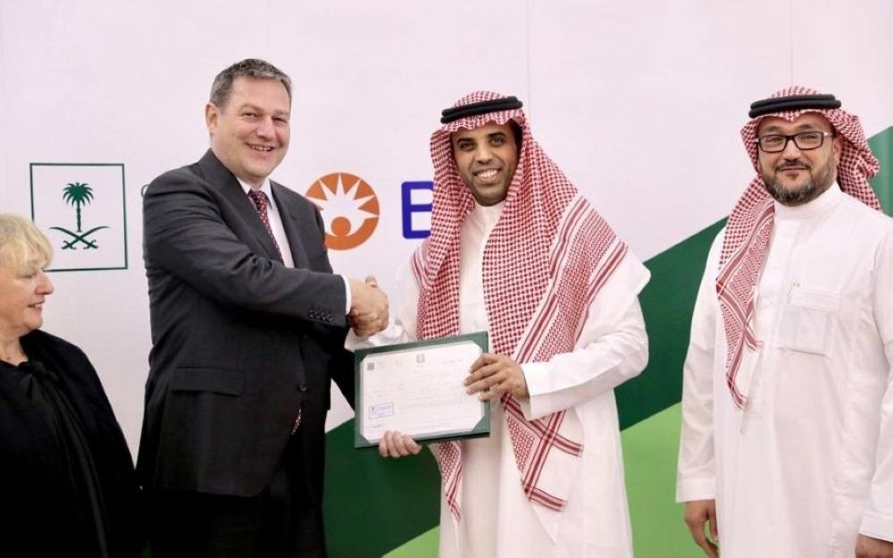 Saudi Arabian General Investment Authority (SAGIA) has announced that US Becton, Dickinson and Company (BD) started to expand the base of its investments in the Kingdom to include business activity by 100% ownership.