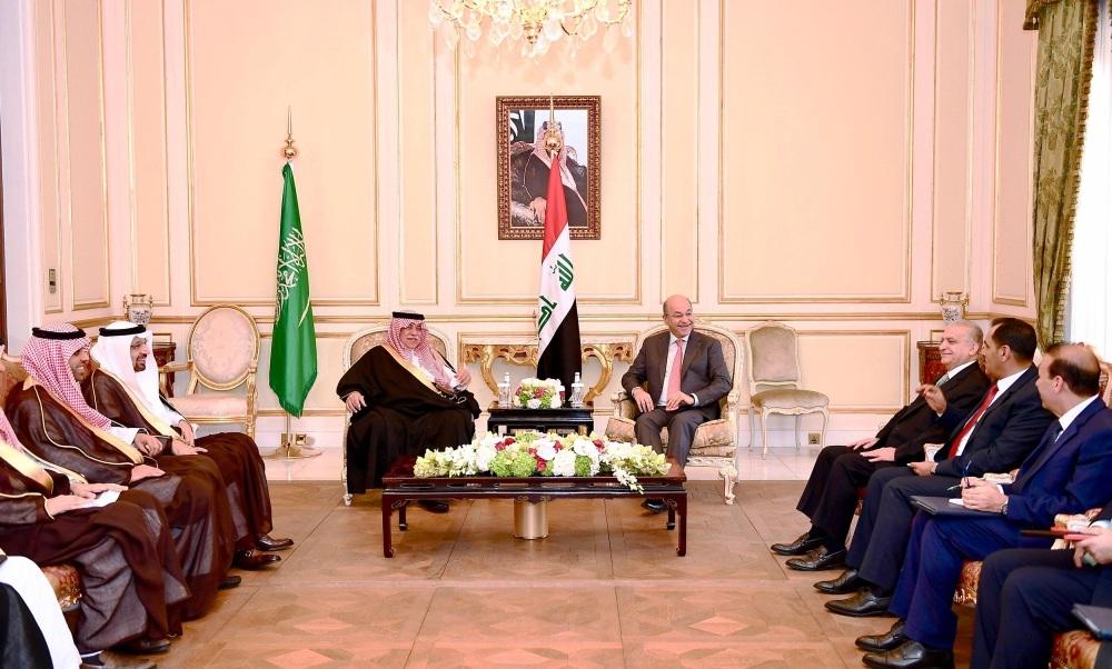 الرئيس العراقي ووزير التجارة وحضور اللقاء
