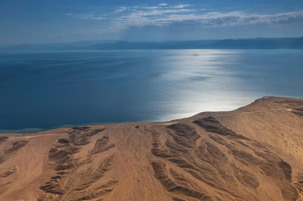مناطق ساحرة في خليج نيوم
