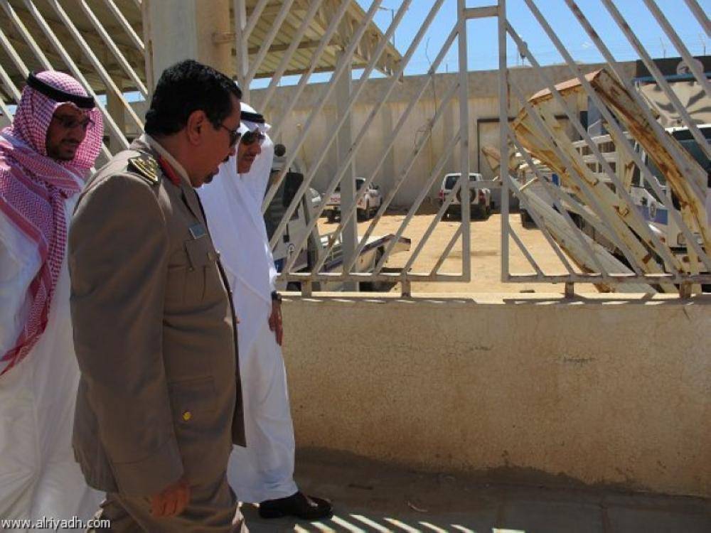 رئيس هيئة حقوق الإنسان بندر العيبان في زيارته لأحد السجون.
