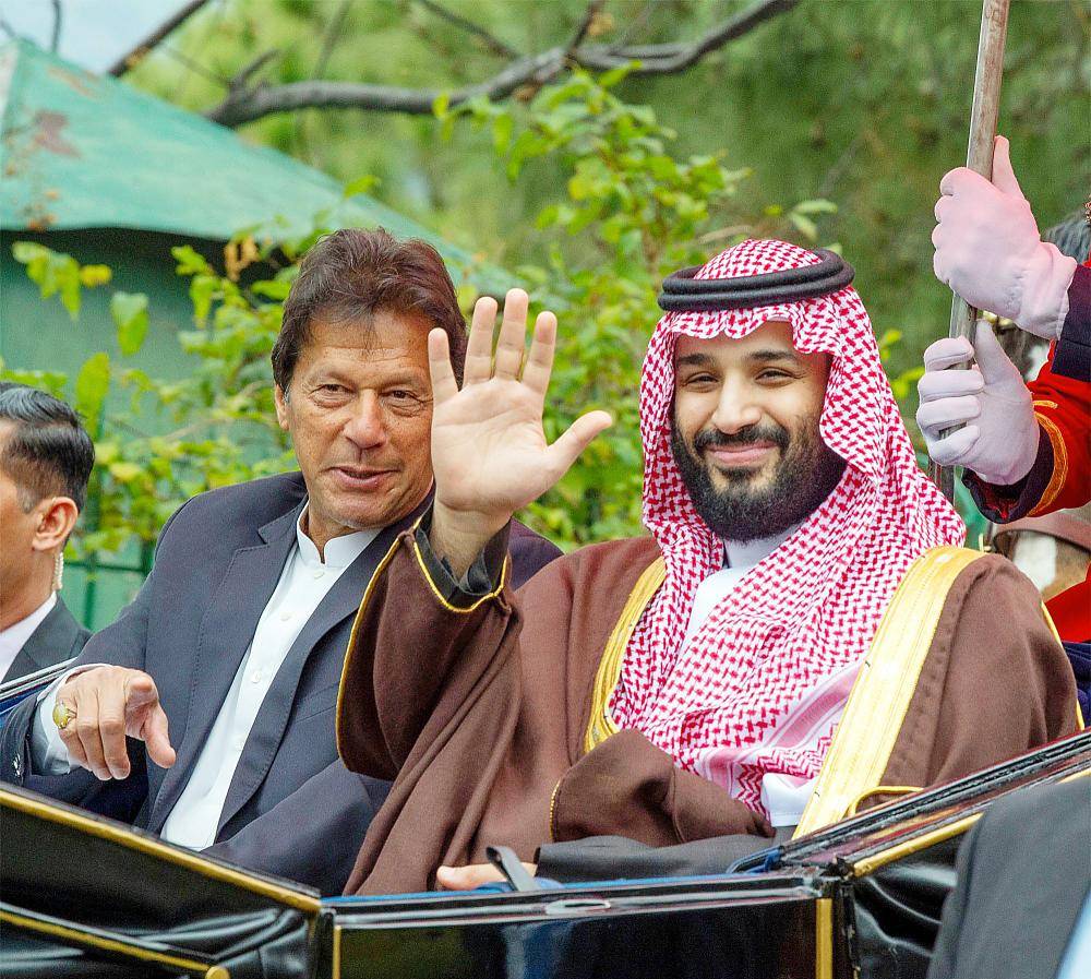 



ولي العهد بجانب عمران خان خلال زيارته الأخيرة إلى الباكستان. (واس)