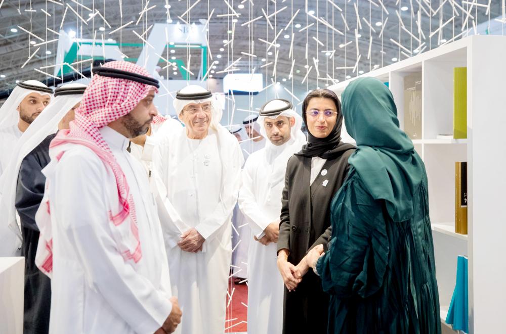 



وزيرة الثقافة الإماراتية نورة الكعبي تزور معرض الرياض الدولي للكتاب.