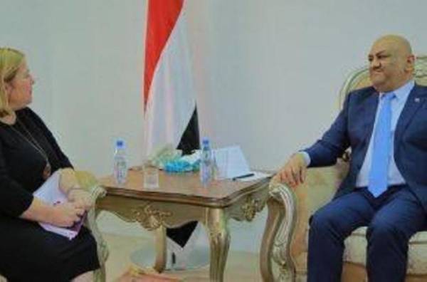 اليماني ملتقيا رئيسة بعثة الاتحاد الأوروبي لدى اليمن