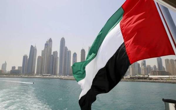 الإمارات استهداف معملي أرامكو عمل إرهابي ونقف صفا واحدا مع