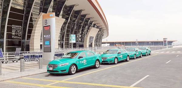 



تشغيل سيارات الأجرة بهويتها الجديدة في المطارات قريباً.