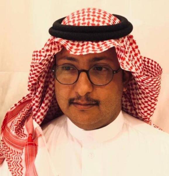 رئيس بلدية الواديين بعسير متعب آل منصور
