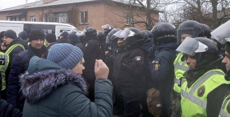 متظاهرون أوكرانيون