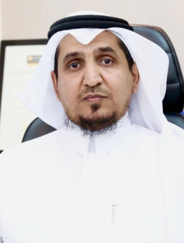 الدكتور عبدالله الكاسي.