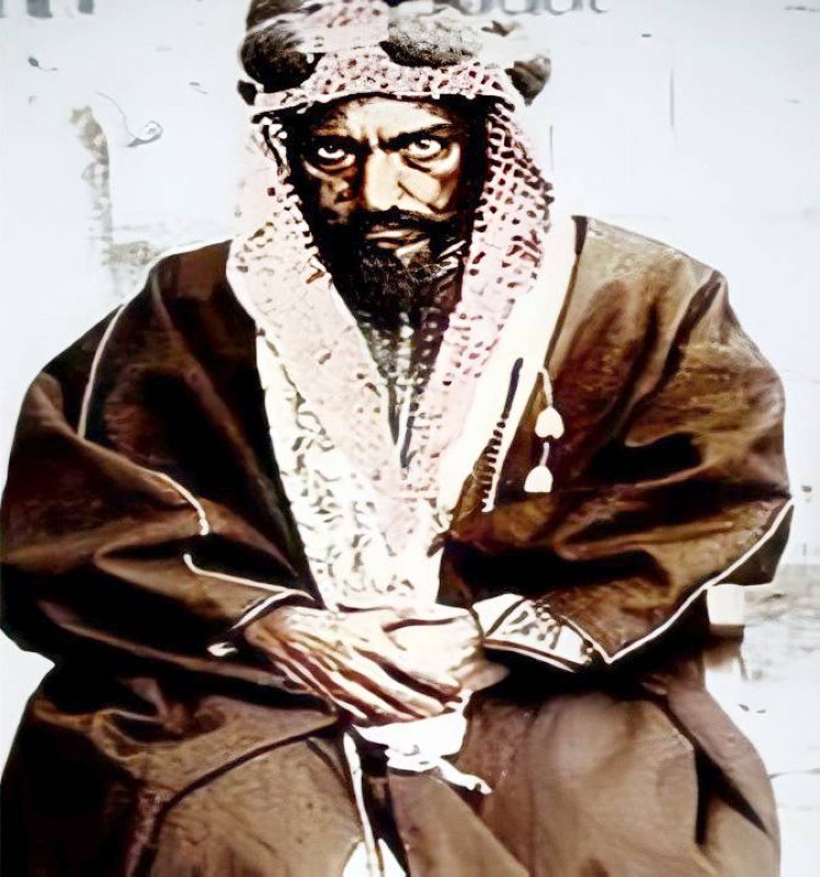 حظي خادم الحرمين الشريفين الملك سلمان بن عبد العزيز بالعناية الخاصة من والده الملك عبد العزيز آل سعو