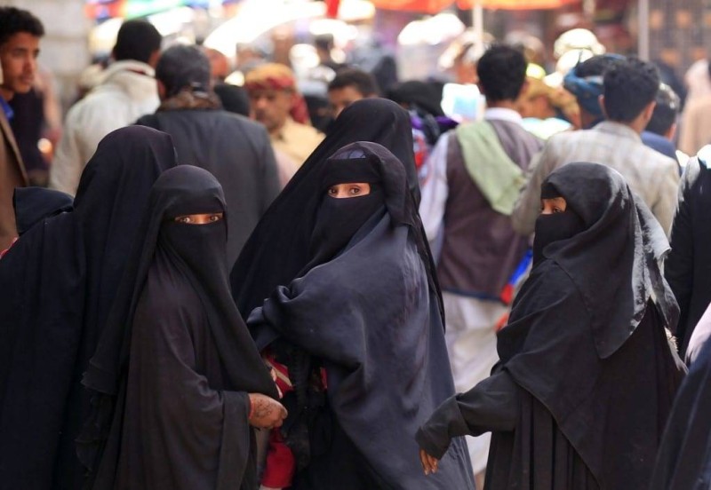 نساء اليمن بين المعاناة وسجون الحوثي. 