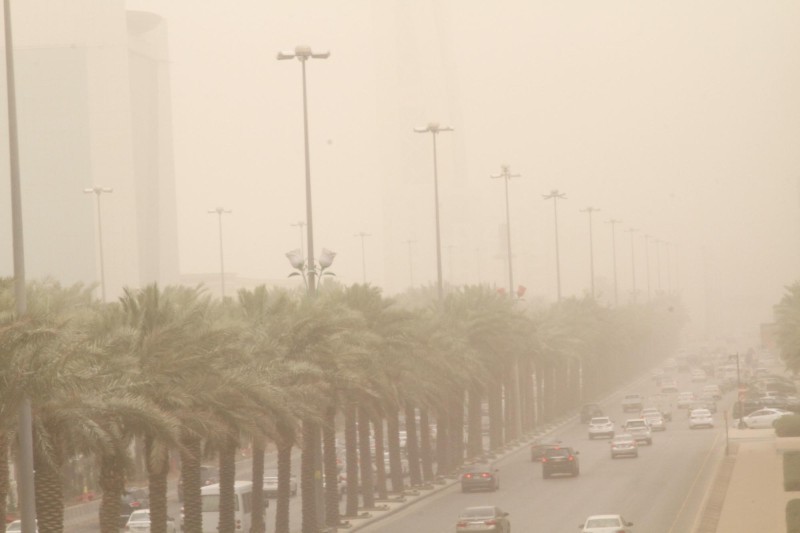 غبار على الرياض.