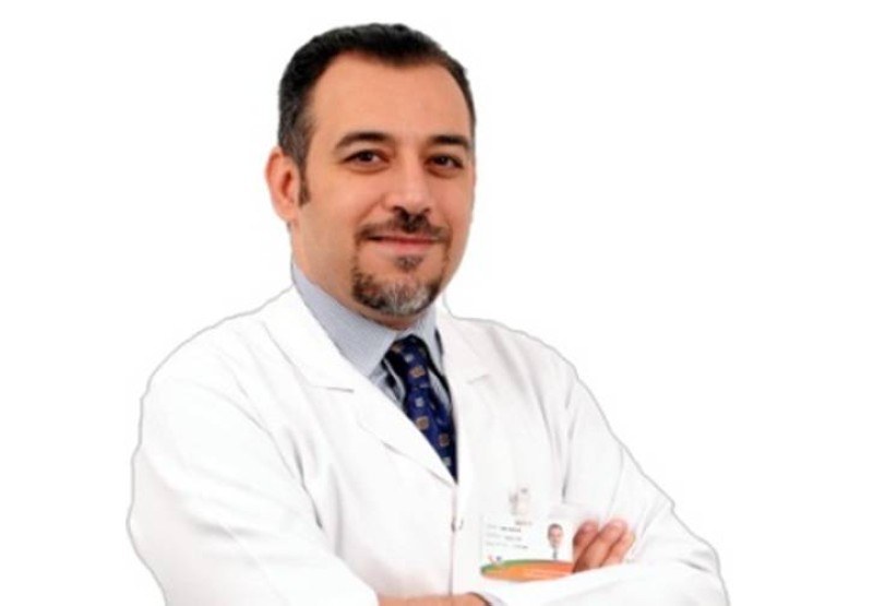 الدكتور عمرو درغام