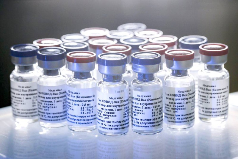 



اللقاح الروسي: أين تجارب المرحلة الثالثة؟