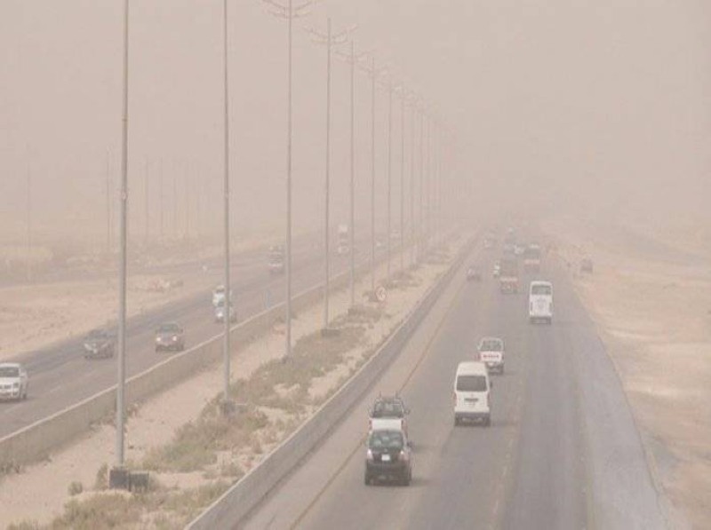 غبار على مكة المكرمة والمنطقة الشرقية.