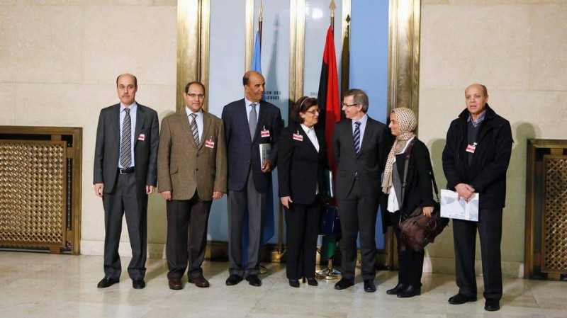 مشاركون في الحوار الليبي في جنيف.
