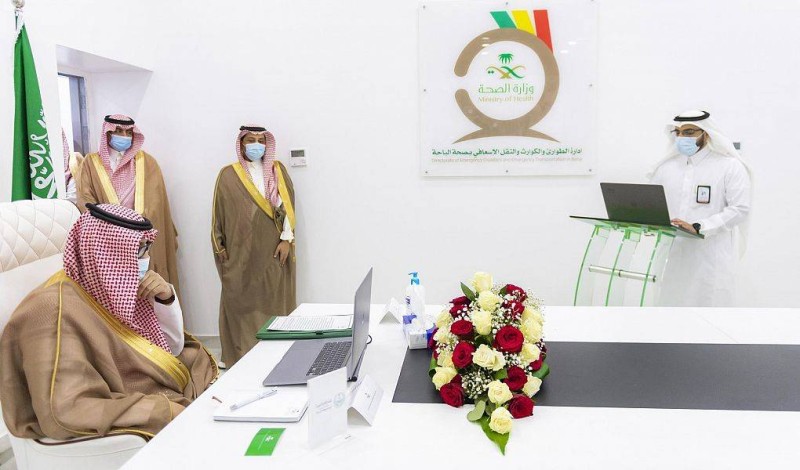 



الأمير حسام بن سعود يدشن المشاريع الصحية.
