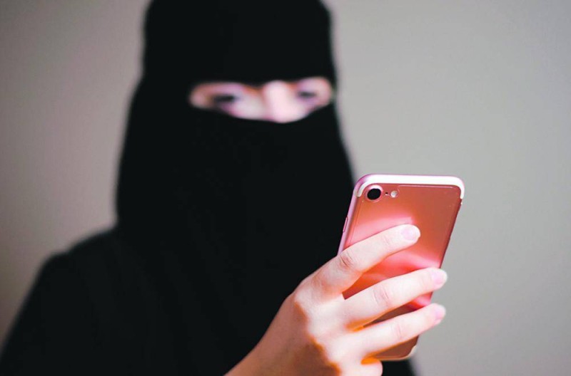طلقها زوجها بـ الهاتف ثم أنكر ذلك ما الحل أخبار السعودية صحيفة عكاظ