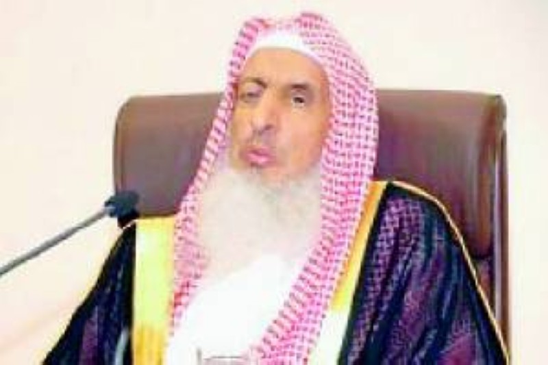 عبدالعزيز آل الشيخ
