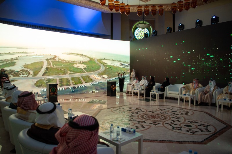 



مشروع الربط الإلكتروني بين الجهات الحكومية بمنطقة مكة يعد الأول من نوعه على مستوى المملكة.