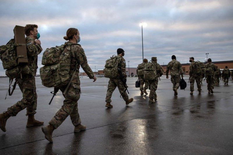 جنود أمريكيون يعودون إلى بلادهم من أفغانستان