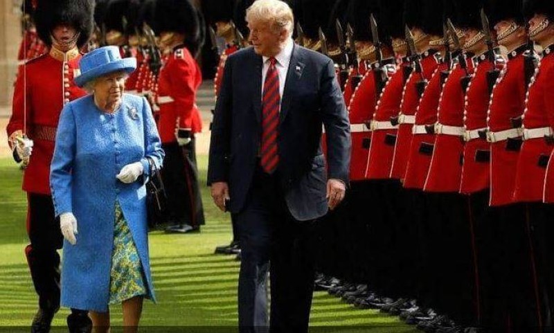 ملكة بريطانيا في زيارة سابقة ترافق دونالد ترمب.