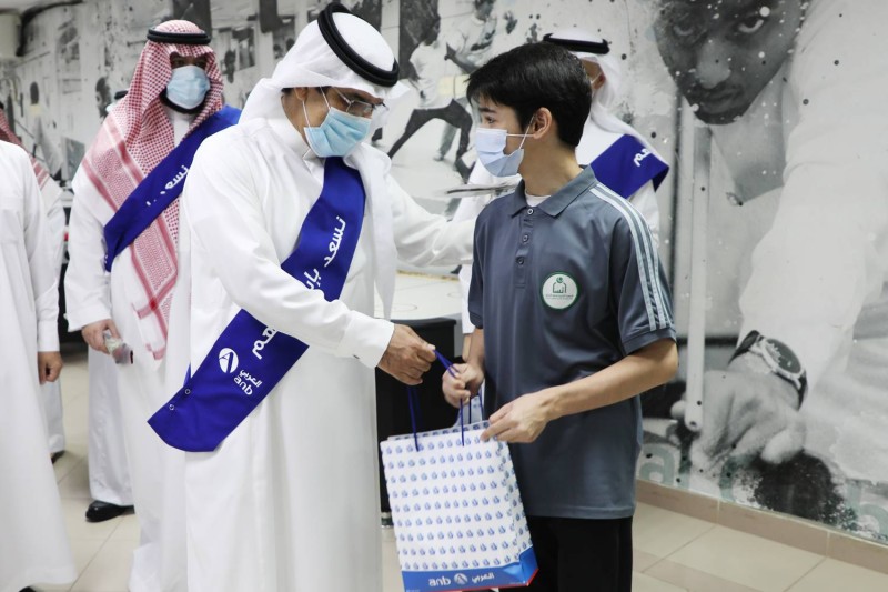 



جانب من فعاليات تقديم بنك العربي الوطني هدايا لمنسوبي إنسان. (البنك العربي الوطني)