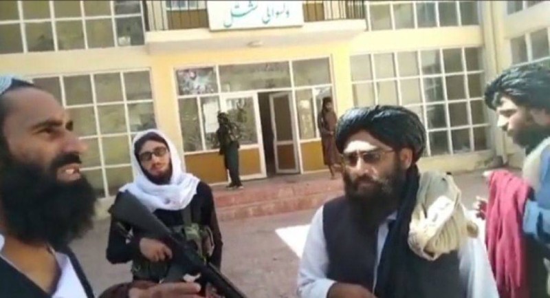 طالبان في احد مراكز بانجشير