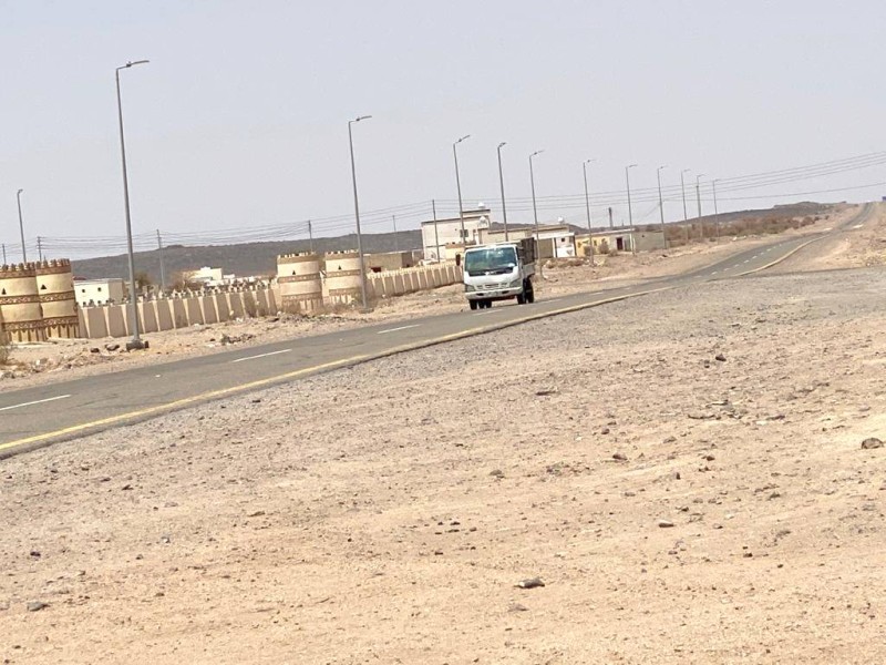 



الطريق يحتاج لازدواجية للحد من الحوادث المرورية. (تصوير: المحرر)