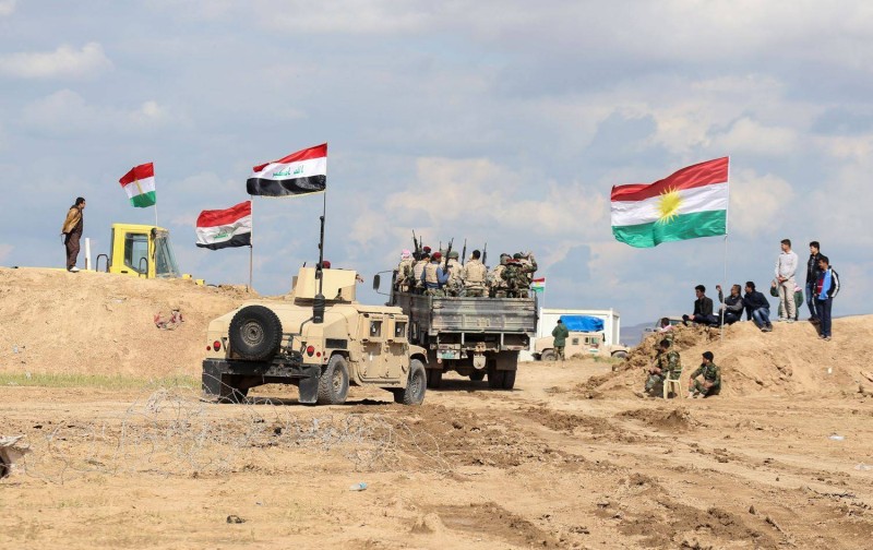 قوات من البيشمركة والجيش العراقي.