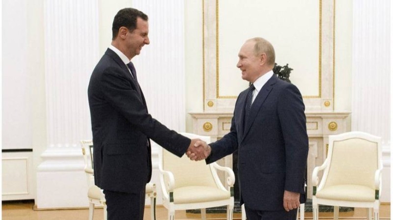 بوتين يلتقي الأسد في موسكو خلال زيارة غير معلنة.
