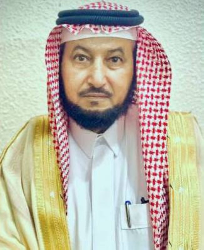 



الشيخ علي يحيى الفيفي شيخ قبيلة الدفرة بفيفاء