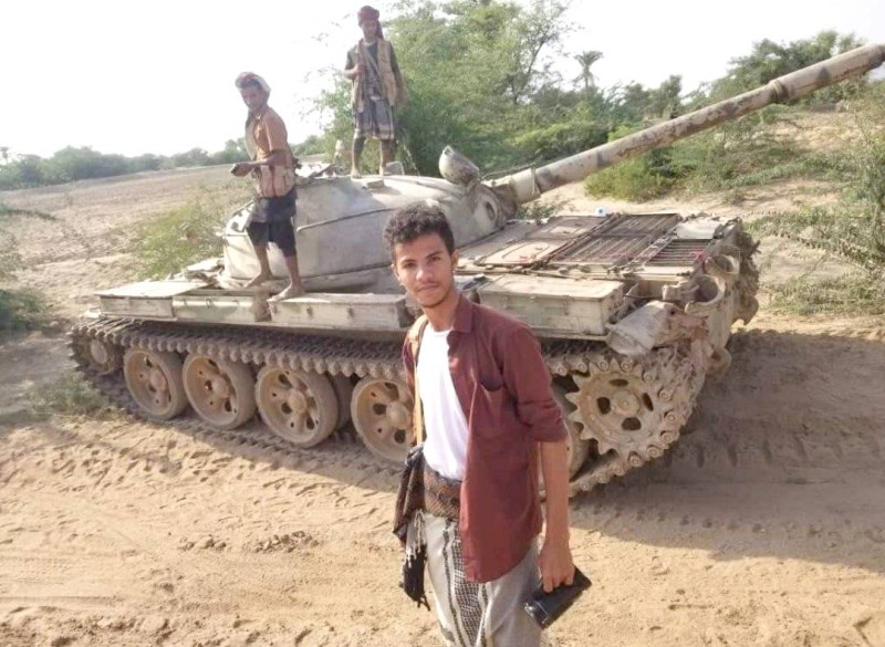 آليات عسكرية حوثية استولى عليها الجيش اليمني في حيس أمس.