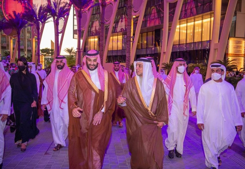 ولي العهد يزور الجناح السعودي في إكسبو دبي 2020 (واس)