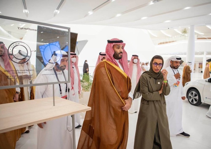 ولي العهد يزور الجناح السعودي في إكسبو دبي 2020 (واس)