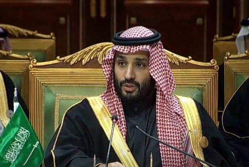 ولي العهد الأمير محمد بن سلمان ملقيا كلمته في افتتاح أعمال القمة الخليجية الـ42 في الرياض