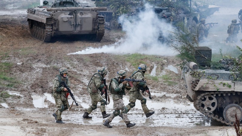 القوات الروسية على حدود أوكرانيا