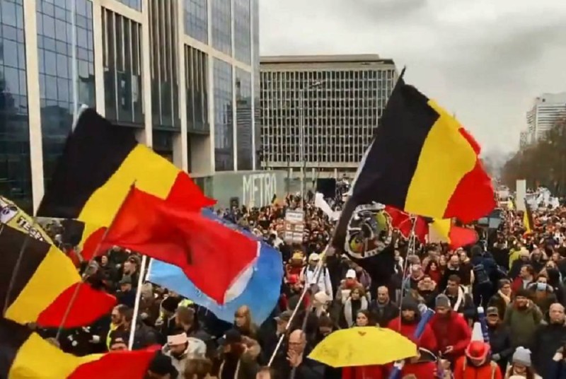 المظاهرات في بلجيكا رفضا للإجراءات الحكومية ضد كورونا