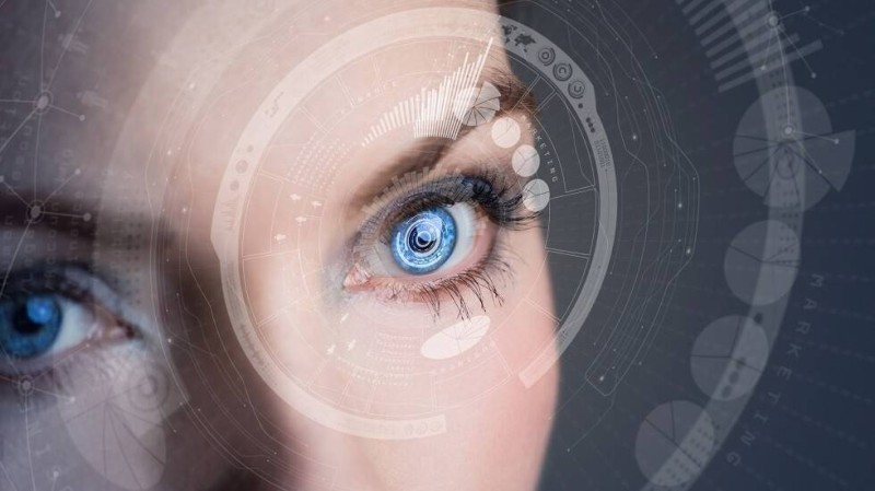 تقنية العيون الإلكترونية تفتح باب الأمل لملايين من البشر الذين يواجهون مشكلة ضعف الرؤية