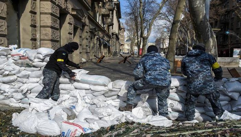أوكرانيا تشيد المتارس في كييف
